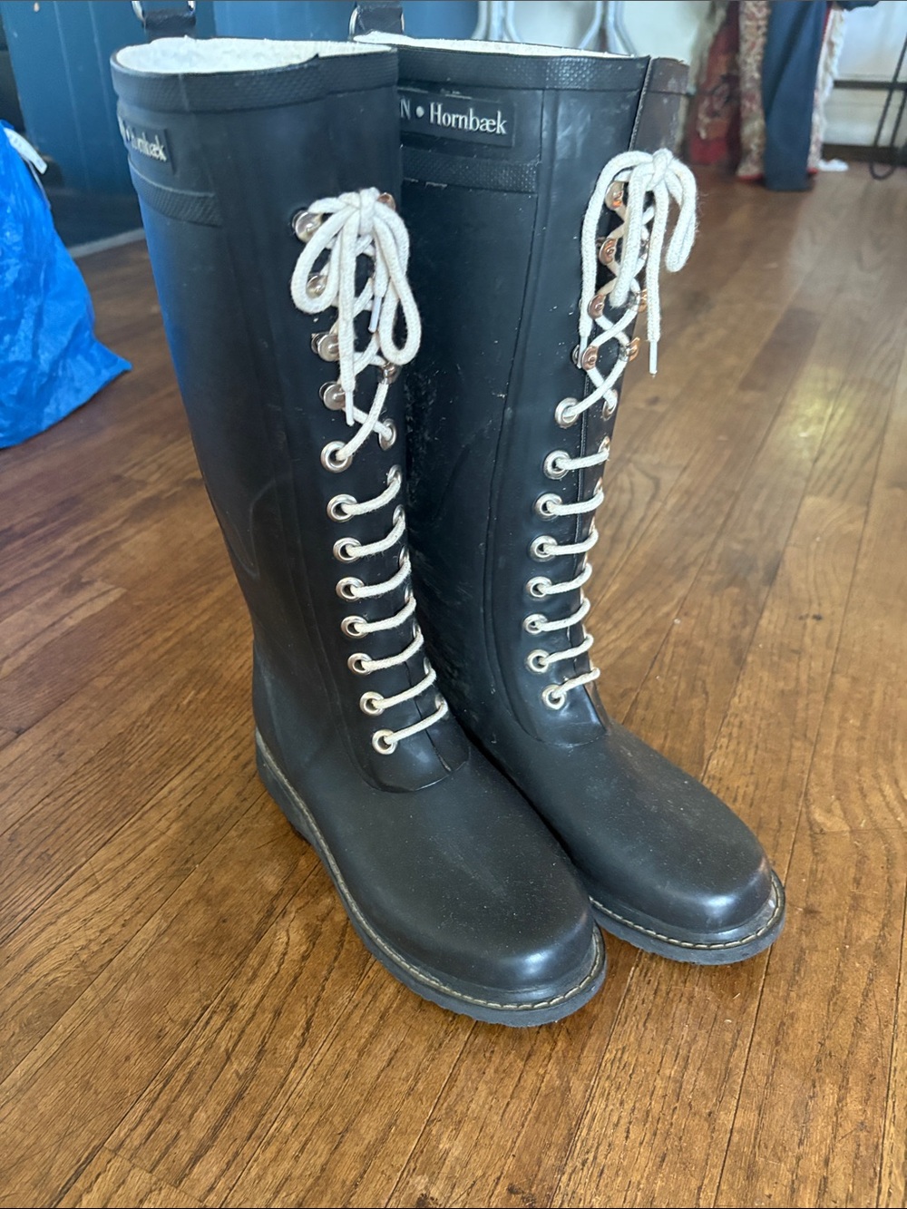Ilse Jacobsen Black Knee-High Lace-Up Rain Boots with White Laces 38